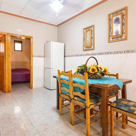 公寓 3 Bedroom Cozy In *