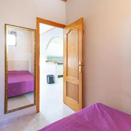 3 Bedroom Cozy In * 또레비에하